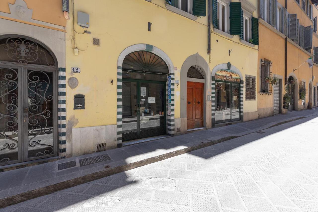 Pinocchio' S House In The Center Of Florence Exterior photo