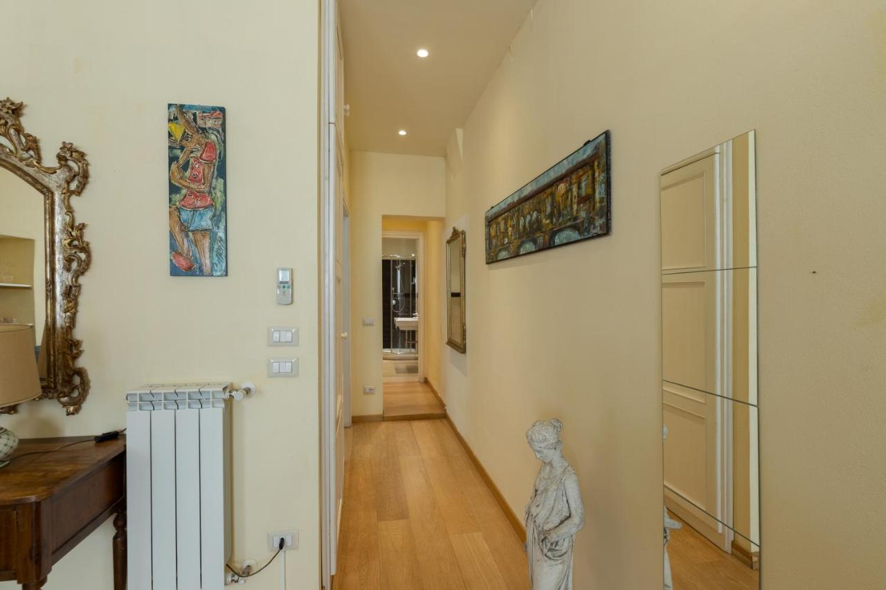 Pinocchio' S House In The Center Of Florence Exterior photo